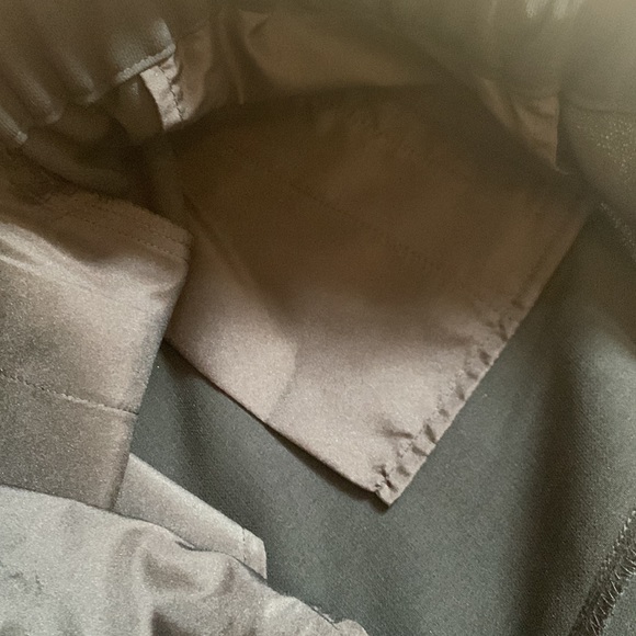 Jogger style dress pants - Picture 6 of 8